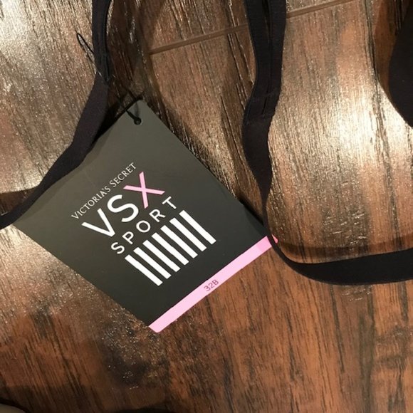 NWT Victoria’s Secret Angel black sports bra 32B - Picture 4 of 6
